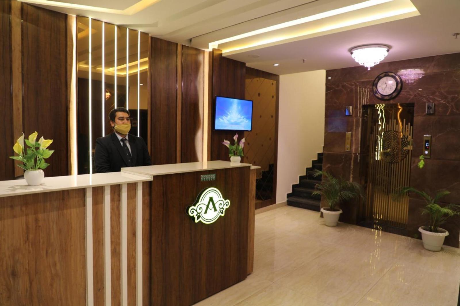 Hotel Avi Inn Amritsar Esterno foto