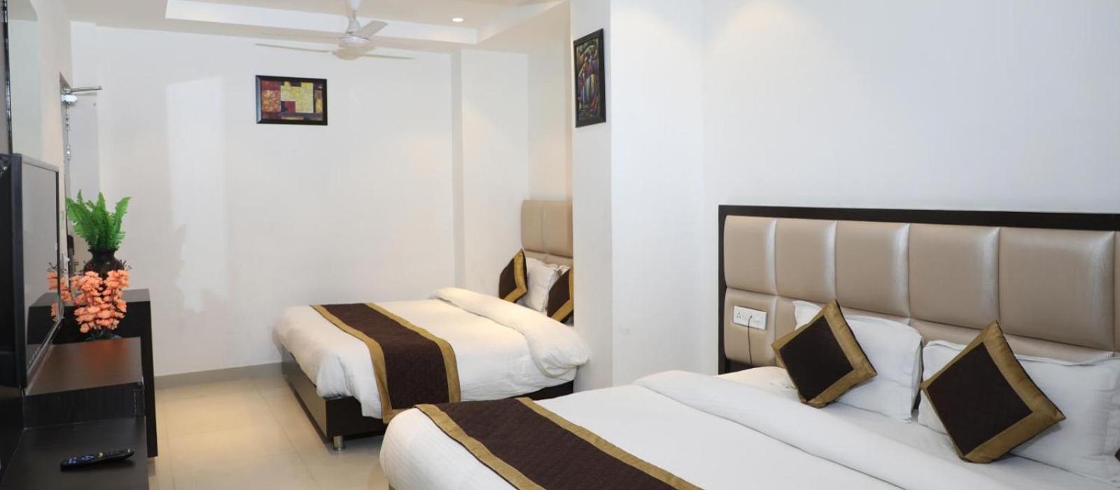 Hotel Avi Inn Amritsar Esterno foto